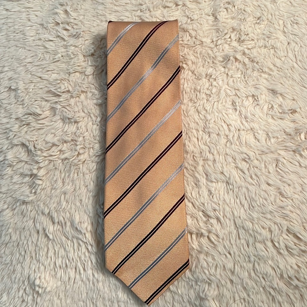 Ermenegildo Zegna 100% handmade in Italy, silk tie.